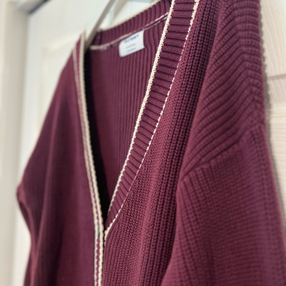 Old Navy Burgundy Cardigan with Cream Trim NWOT - Picture 6 of 7